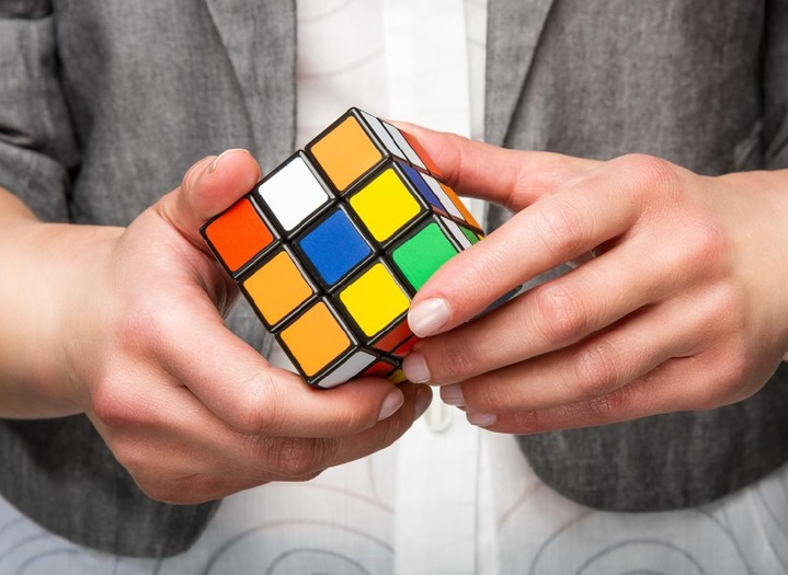 Rumus Rubik 4×4 Lengkap, Dijamin Bisa!